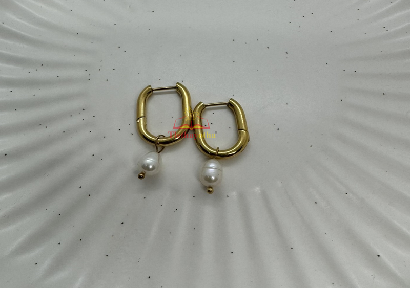 Gatsby Pearl Loop Earrings