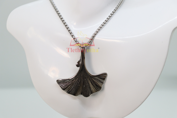 Ginkgo Necklace
