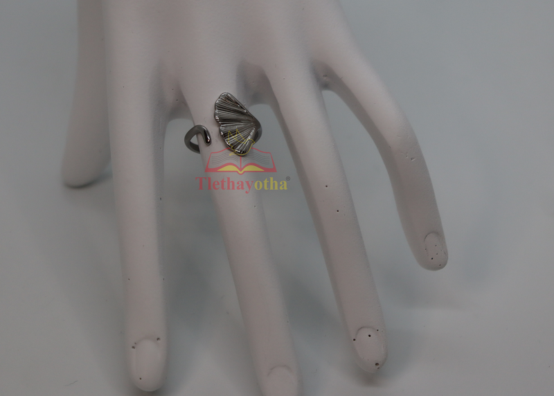 Ginkgo Ring
