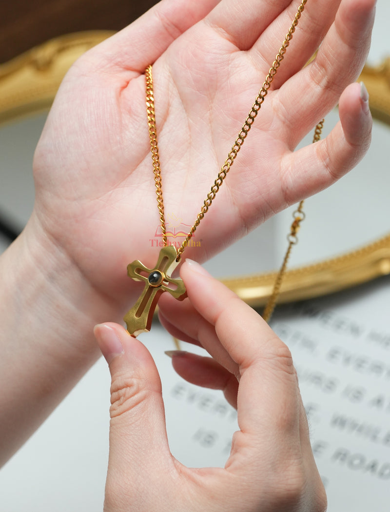 Cross with Projected Prayer